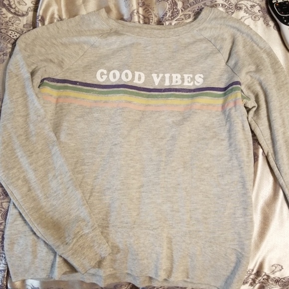 Good Vibes Sweater - Picture 1 of 1